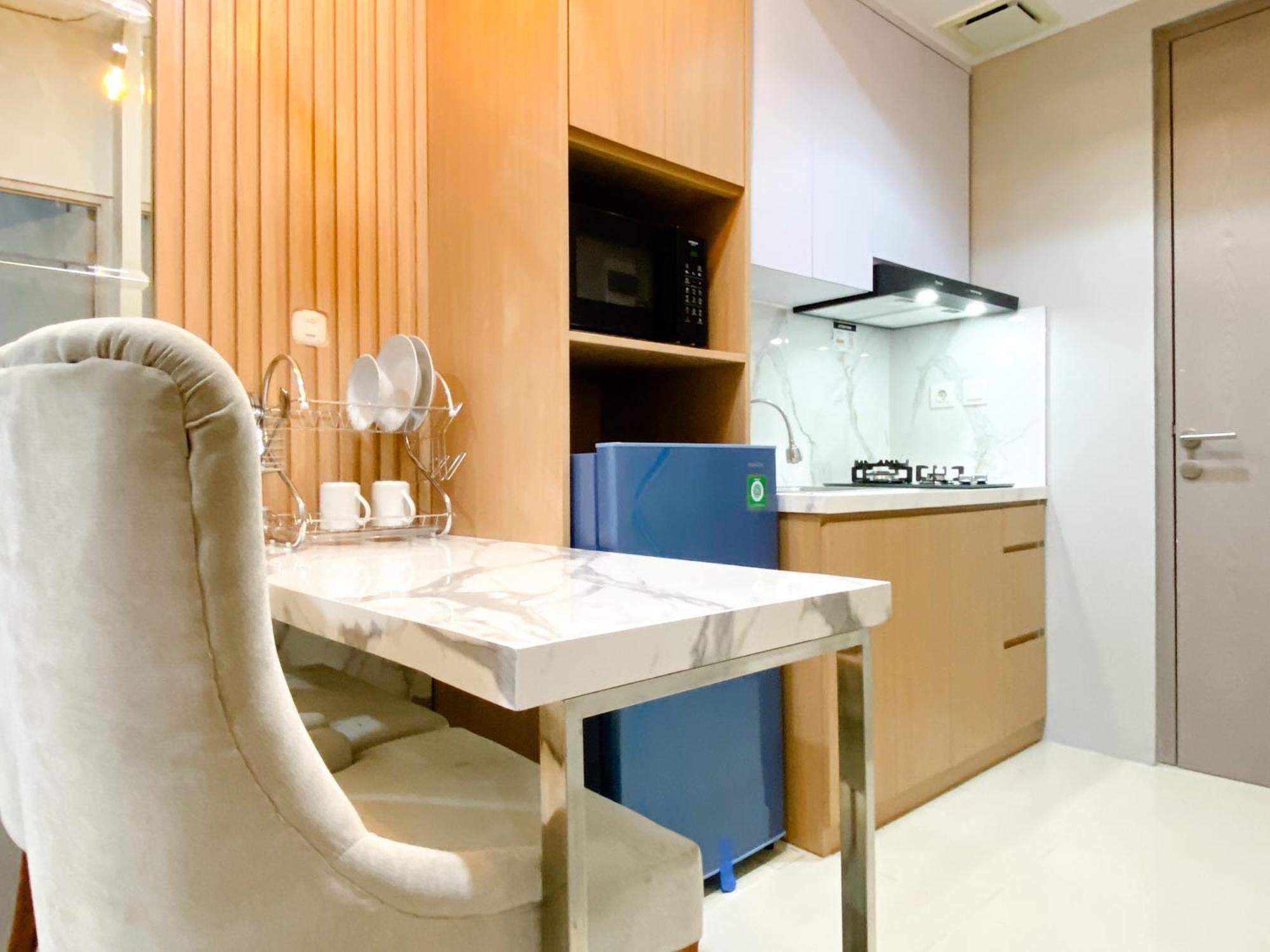 Homey And Minimalist 1Br Vasanta Innopark Apartment By Travelio ชีการัง ภายนอก รูปภาพ